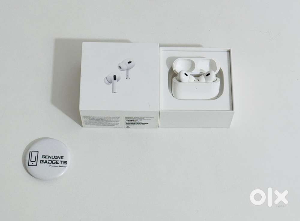 Apple Airpods Pro 1st Gen- Excellent Condition
