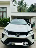 Toyota Fortuner 2.8 Legender 4X2, 2021, Diesel