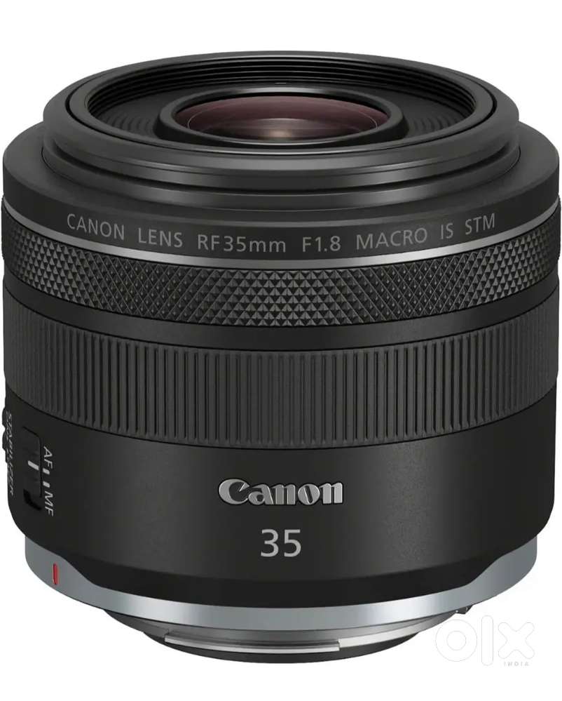 Canon RF 35mm f/1.8 Macro is STM Lens - Black