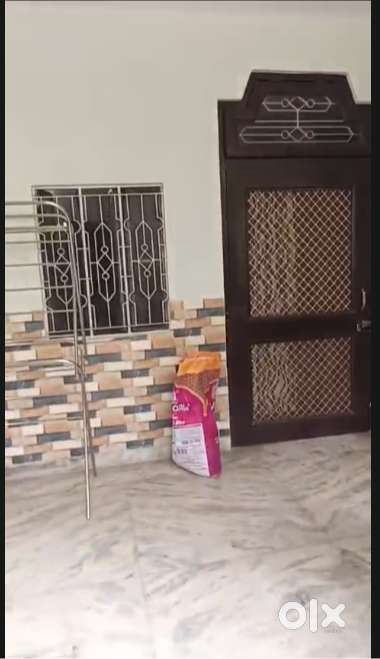 Sharing room /Single occupancy room available in Patrakar colony