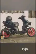 Aprilia scooty