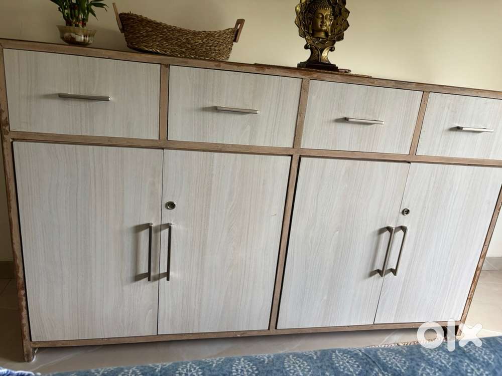 Medium size cabinet