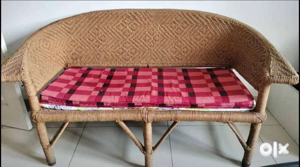 5 seater Cane sofa/chair