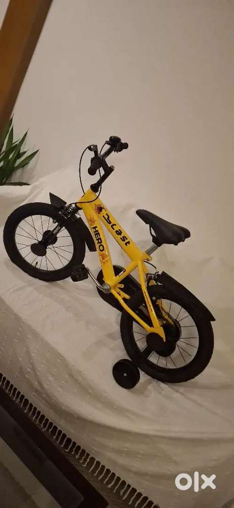 Brand New Hero Blast 16T Kids bicycle used only one week.
