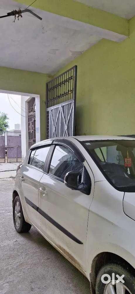 Hyundai Elite i20 2013 CNG & Hybrids 93000 Km Driven