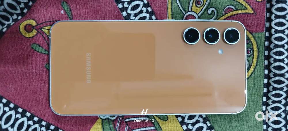 Samsung Galaxy S23 FE Special Colour for urgent sale