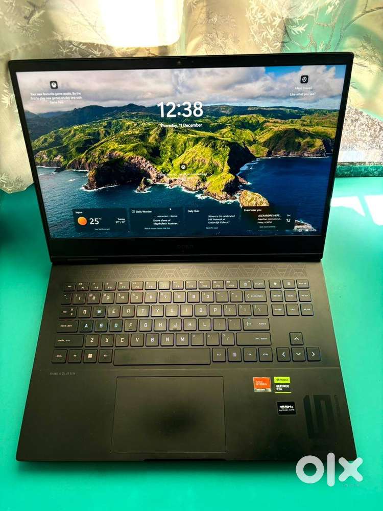 HP Omen Gaming Laptop - Ryzen 7 7840HS, RTX 4060, 16GB DDR5, 1TB SSD