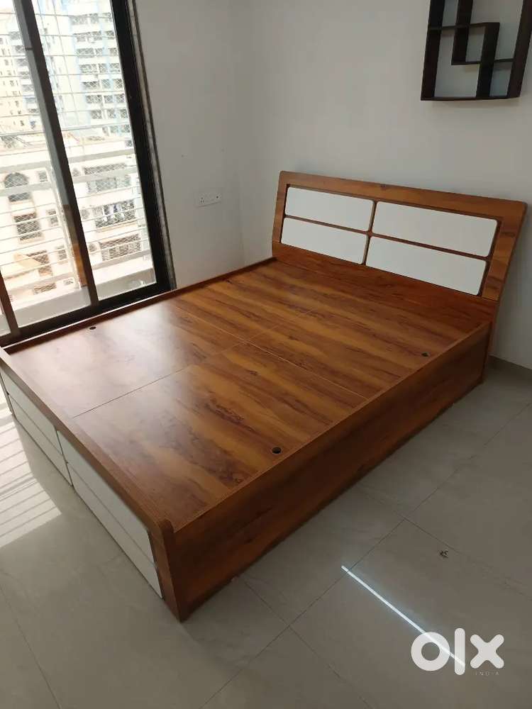 BRAND NEW 5/6 QUEEN SIZE FULLY STORAGE BED