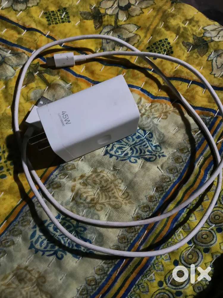 Oppo SuperVOOC 45W  Original Charger.