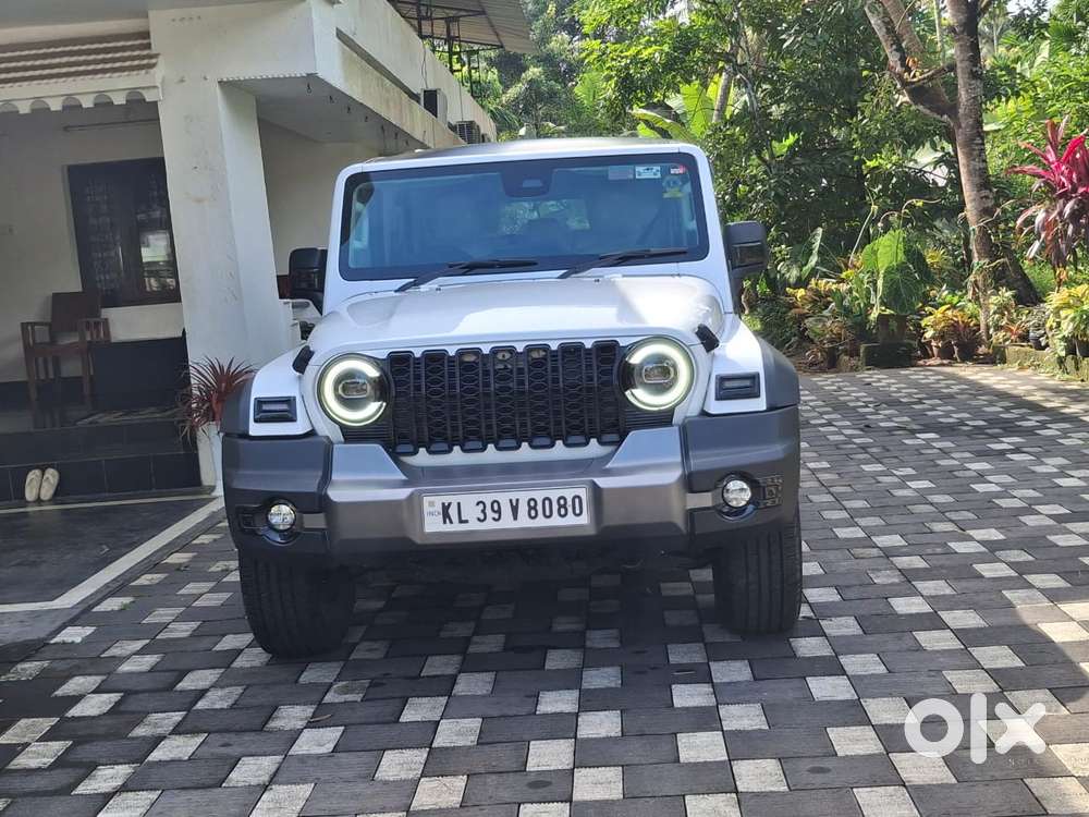 Mahindra Thar Roxx AX5 L Diesel AT 2WD, 2024, Diesel