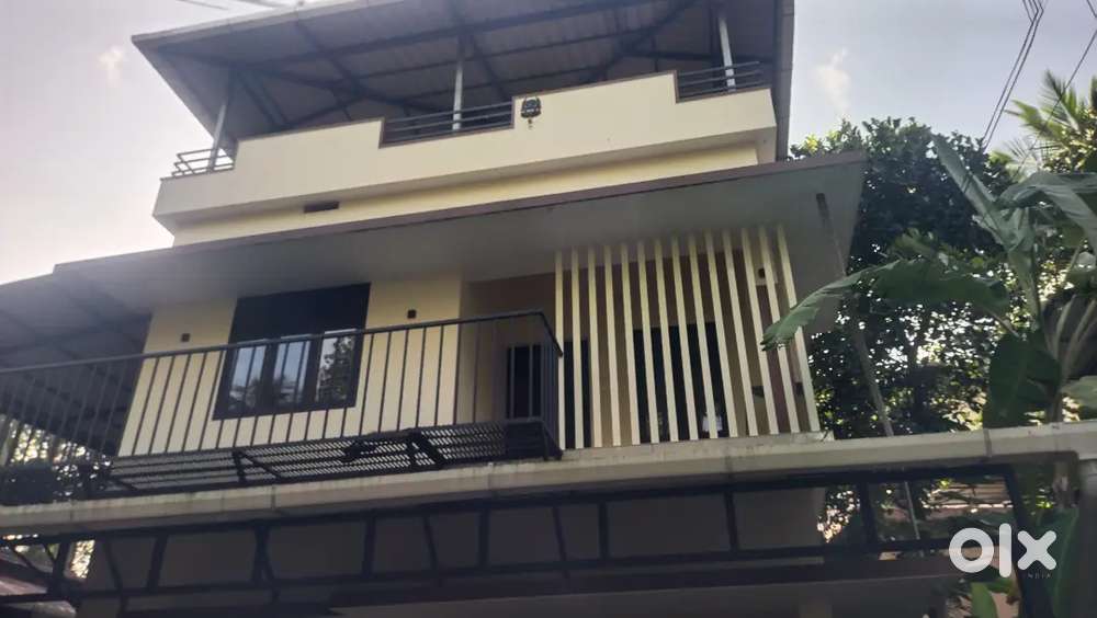 Rooms and house for rent in Malappuram