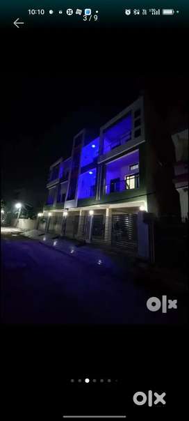 3 bhk flat and 1 single roomwith kitchen for family person or student