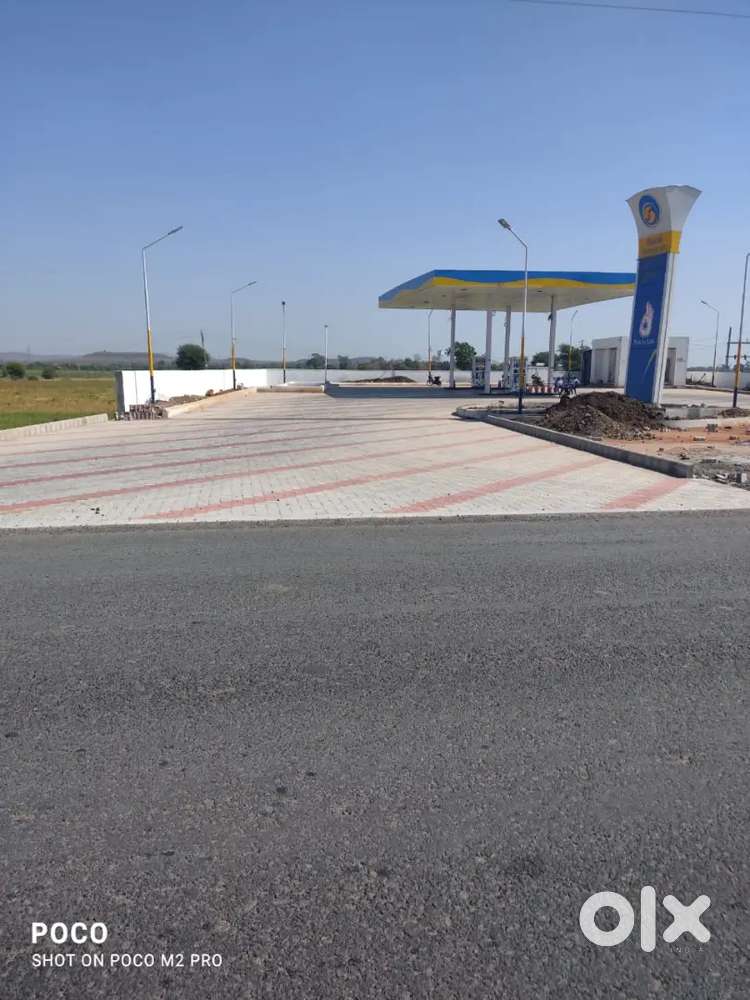 Petrol pump for sell in mp Running condition m zameen k sath h