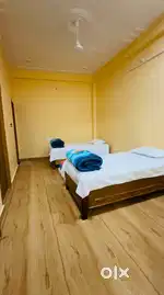 Falt available for rent near amar colony dandi 211008