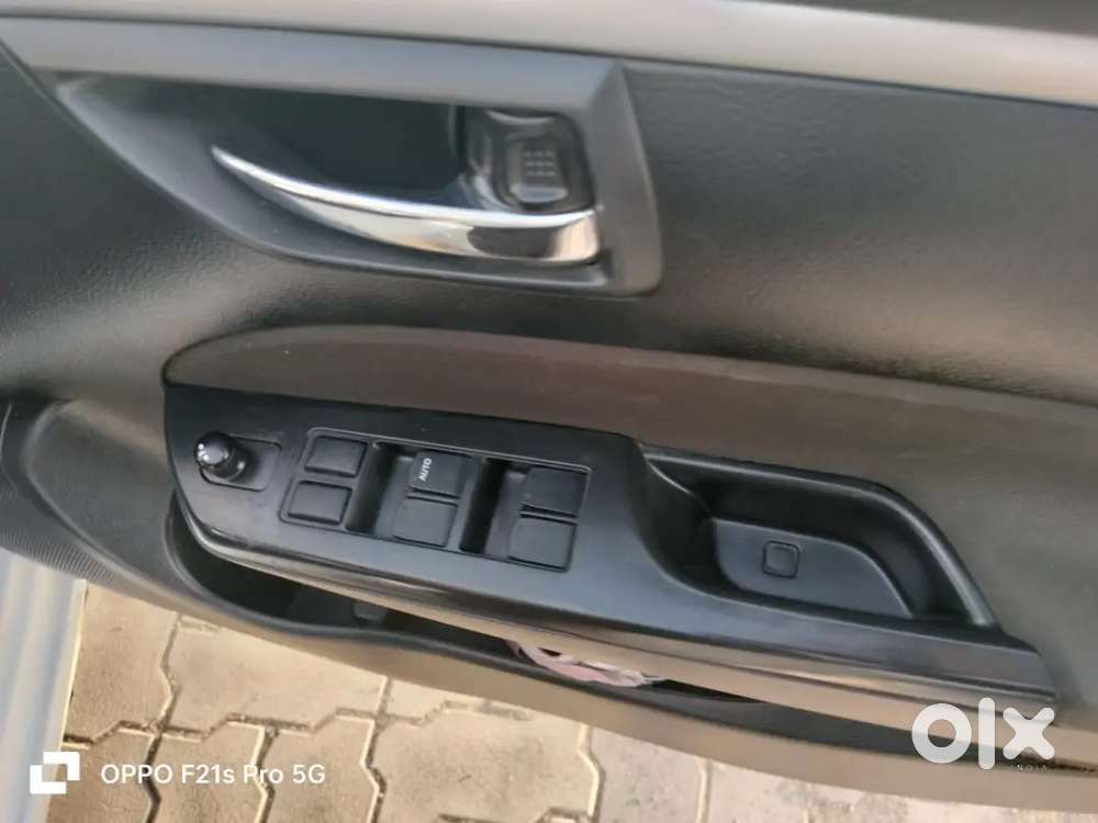 Maruti Suzuki Swift 2015