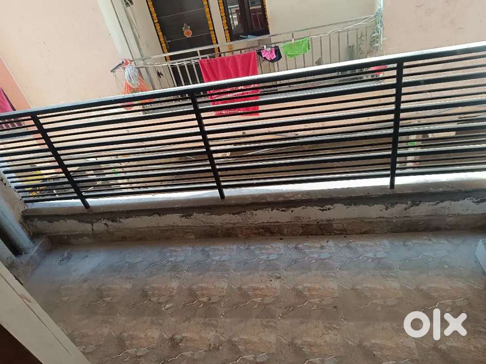 Ready to move flat for sale near by Siddharth vihar