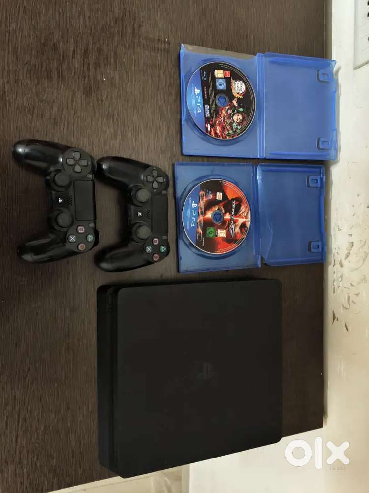 PS4 Slim 1TB best condition