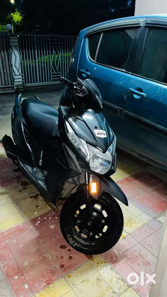 Honda dio black mate colour
