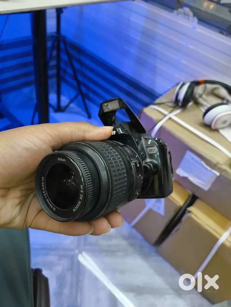 Nikon D60 DSLS
