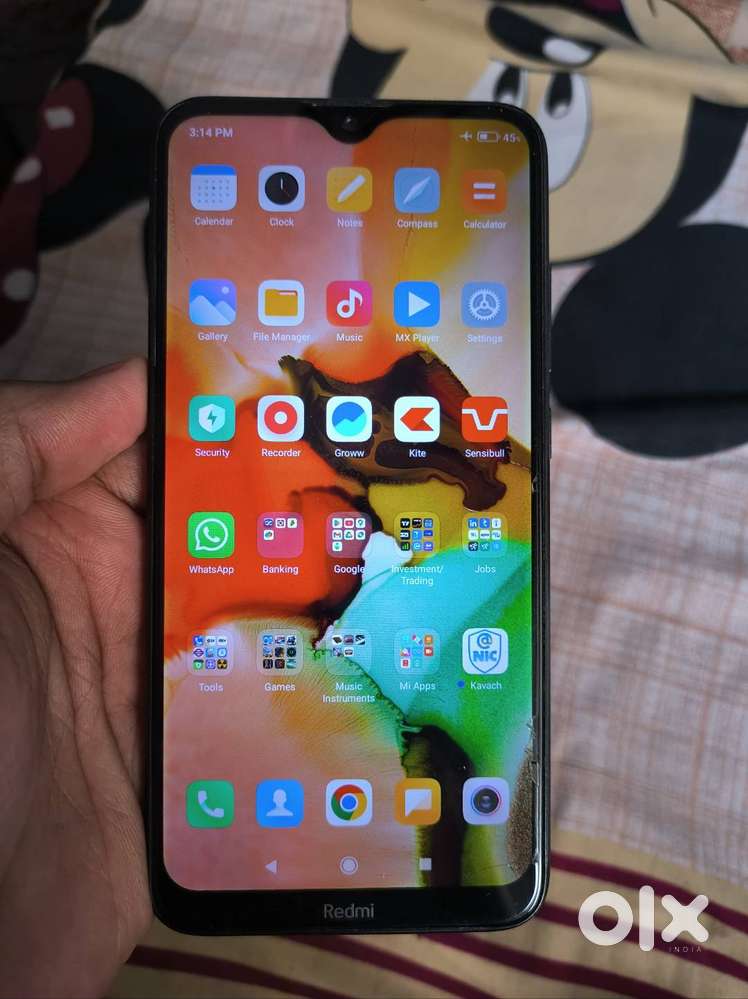 Smartphone in good condition ( negotiable)