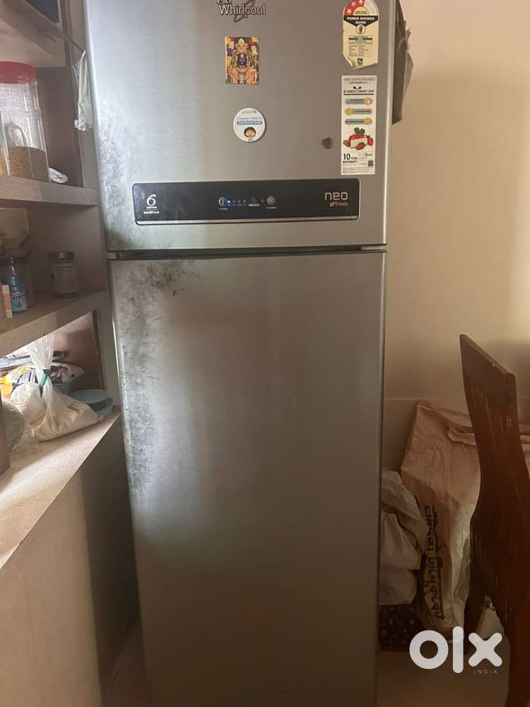 Whirlpool 292 Ltr double door fridge