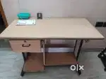 Computer/  writing table