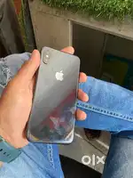iPhone X - 100% Battery Health Awesome Condition