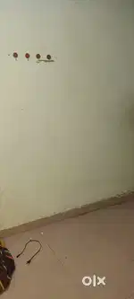 Loni kalbhor room partnar pahijet