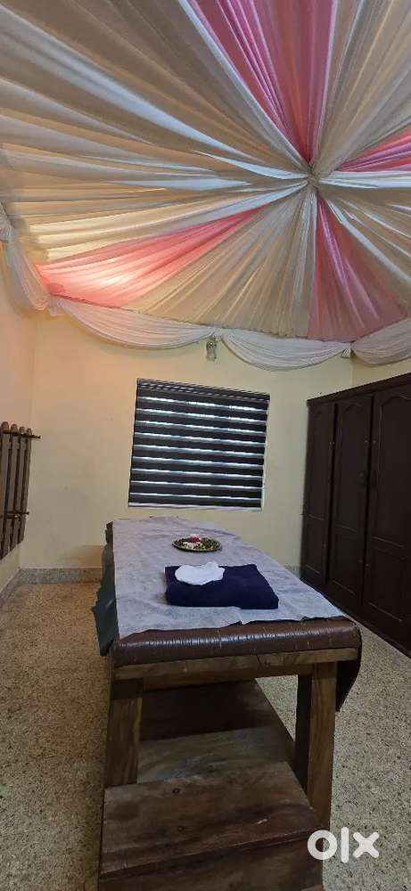 Spa therapist vacancy