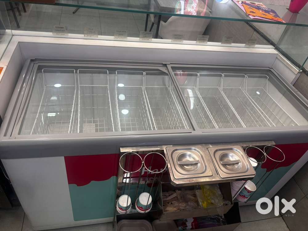 Icecream glass top display Freezer