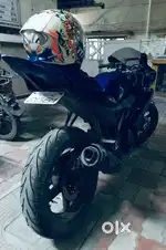Yamaha R15