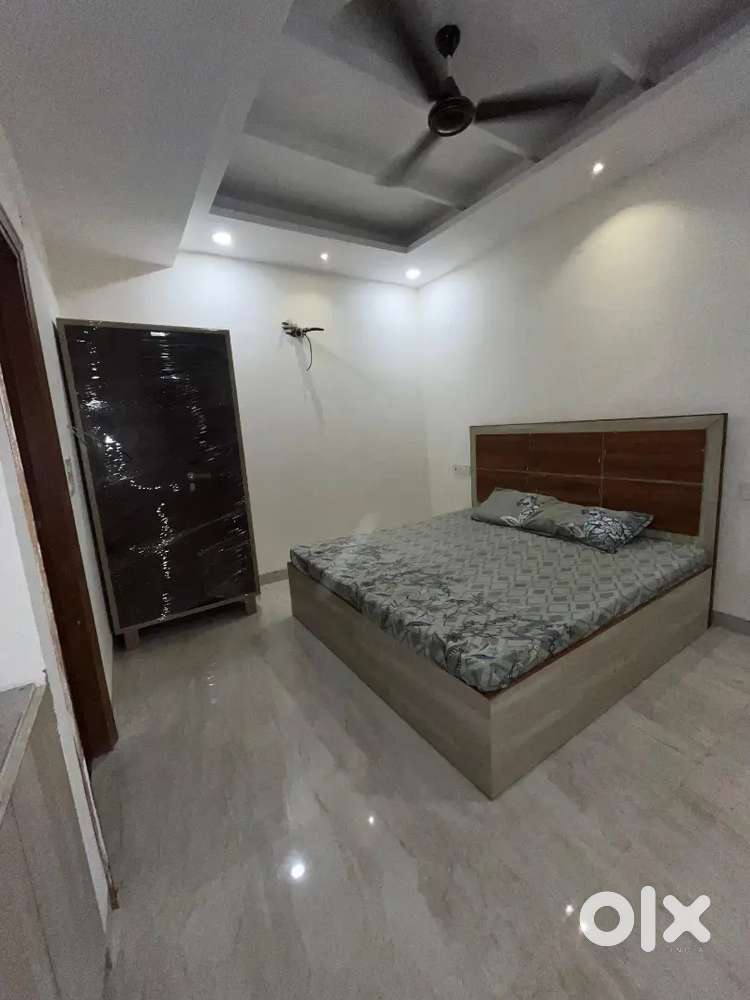 1roomset (onwerfree) fully furnished sector 92mohali