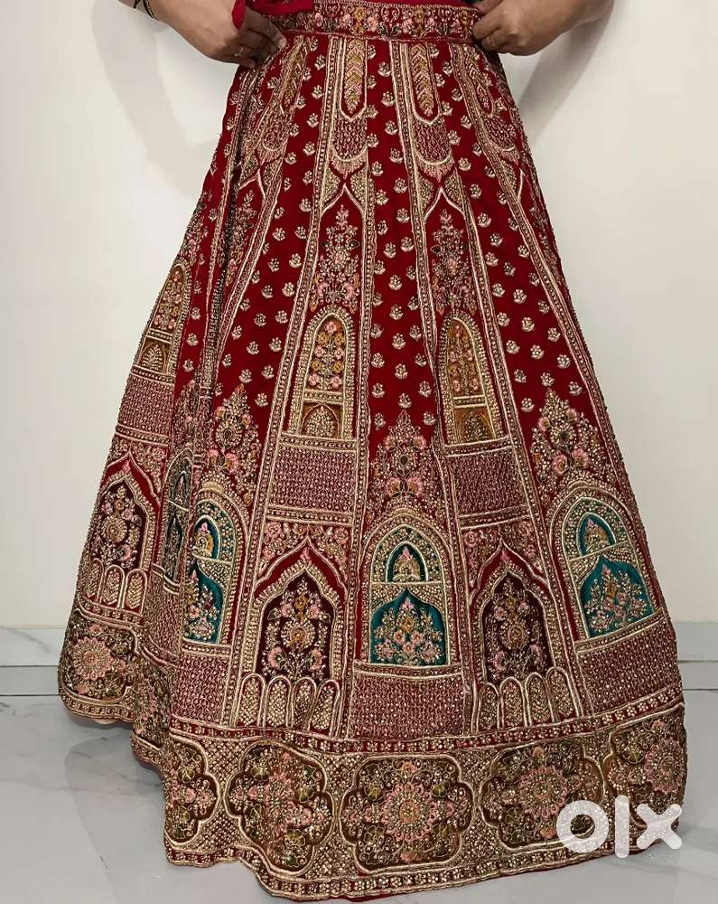 Bridal Chaniya choli with 2 duppattas