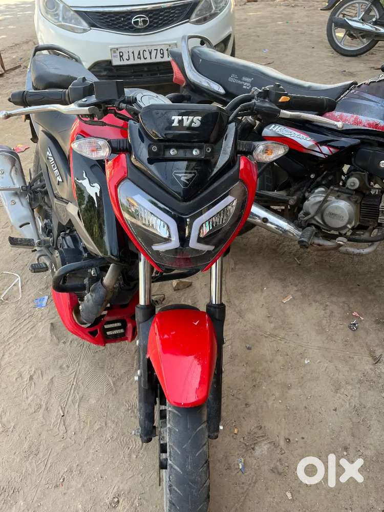 ओरिजिनल बाइक बारांड न्यू बाइक good कंडीशन