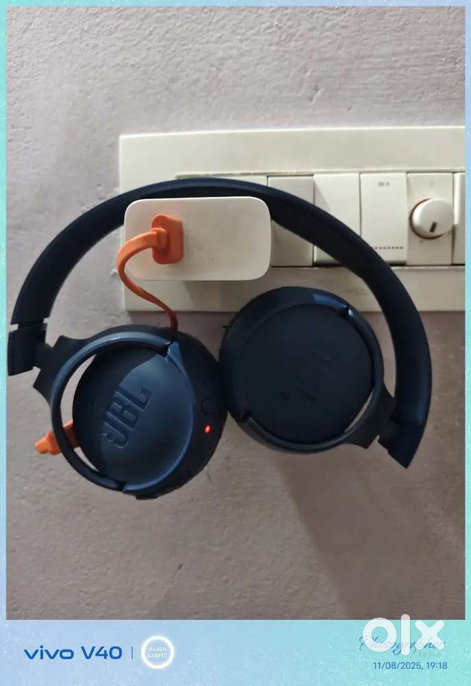 JBL v3 condition okay