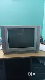 LG FLATRON TV 21 INCH FOR SALE
