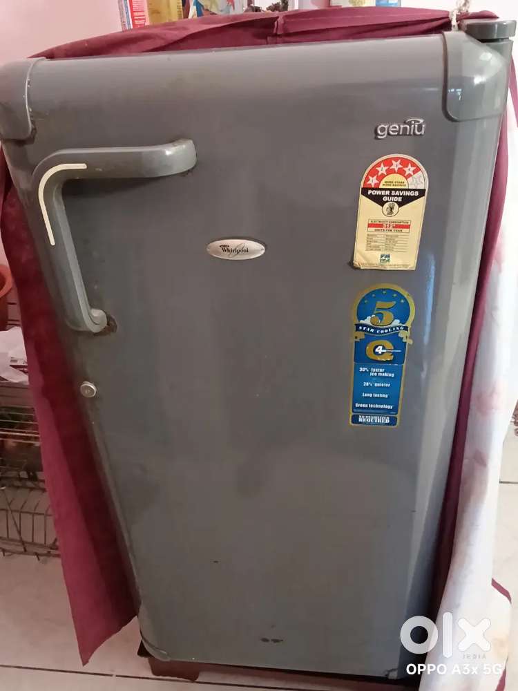 Whirlpool refrigerator good condition