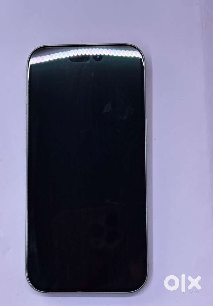 iPhone 15 Green 128GB Scratchless