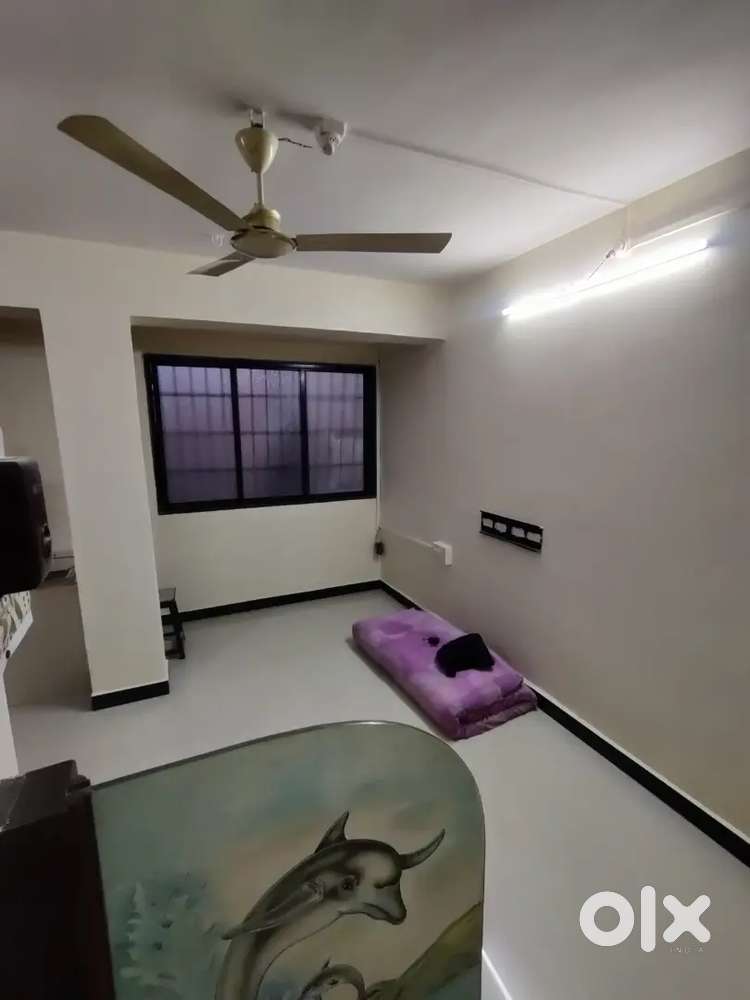 Prime location, good condition 1bhk flat for sale