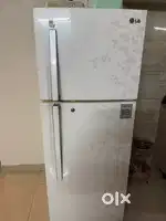 LG fridge 300 Ltrs