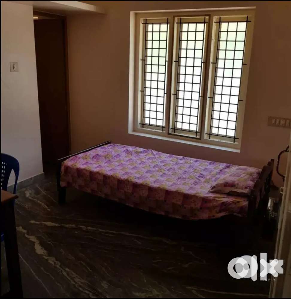 Attached Bachelor Room-5000/- (No Kitchen)