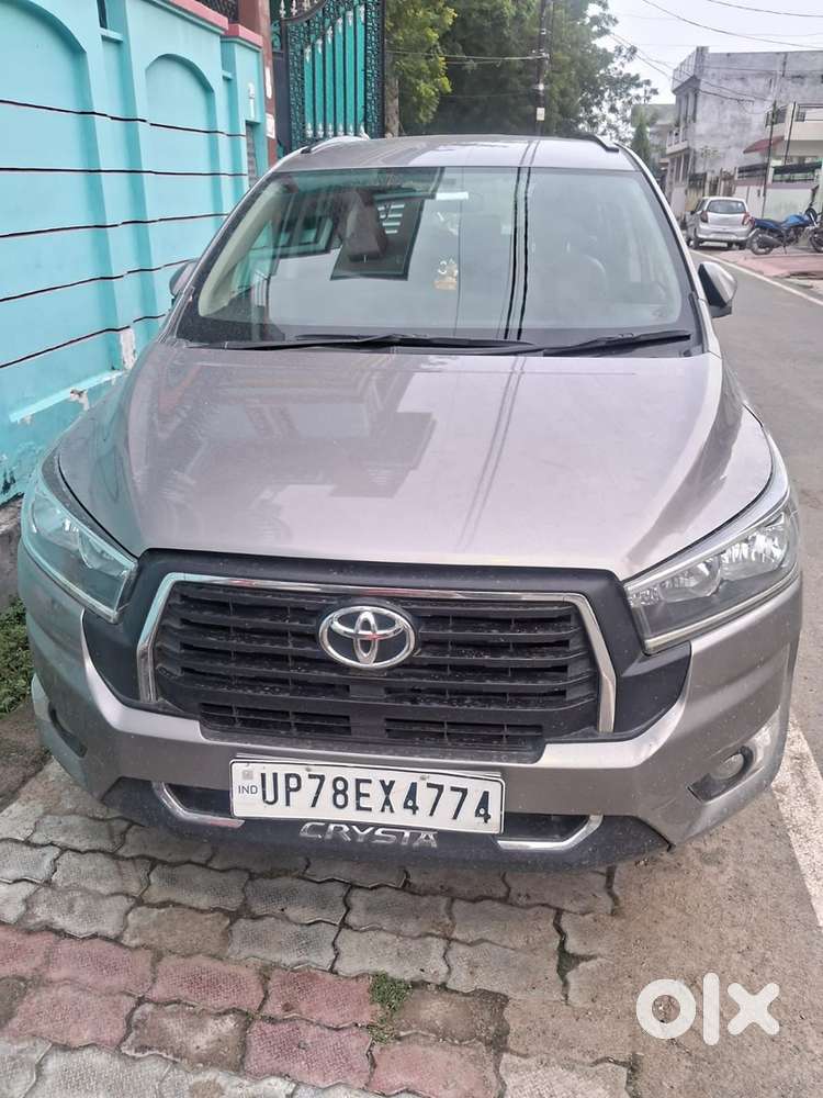 Toyota Innova Crysta 2017 Diesel Well Maintained