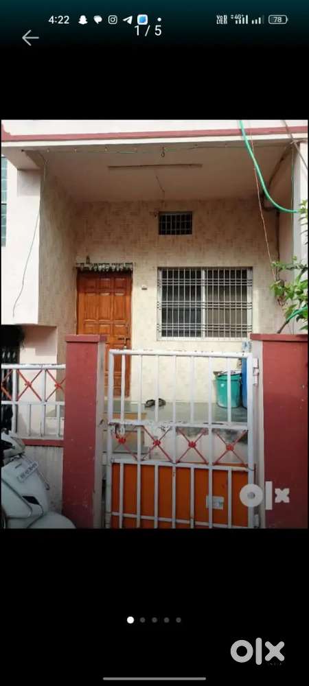 1 room kitchen with all facilities only for bachelor