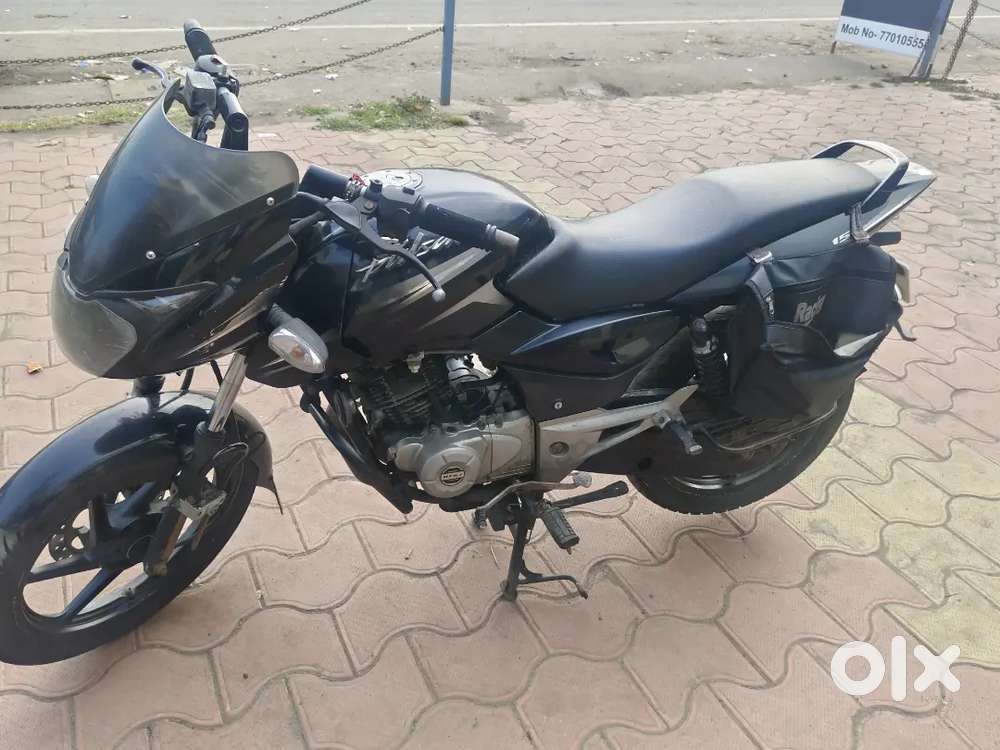 Bajaj medal 2017 2 owner