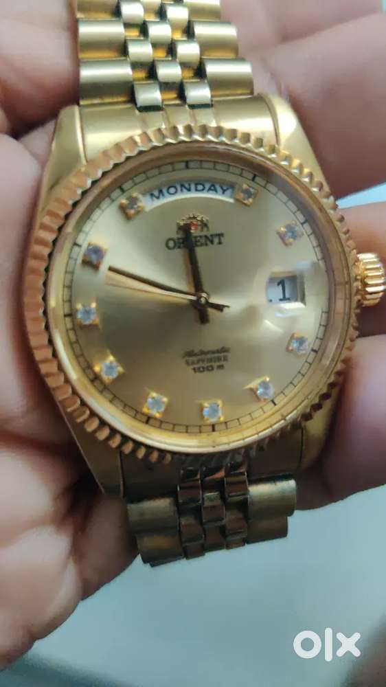 Seiko men's watch with 11 diamonds