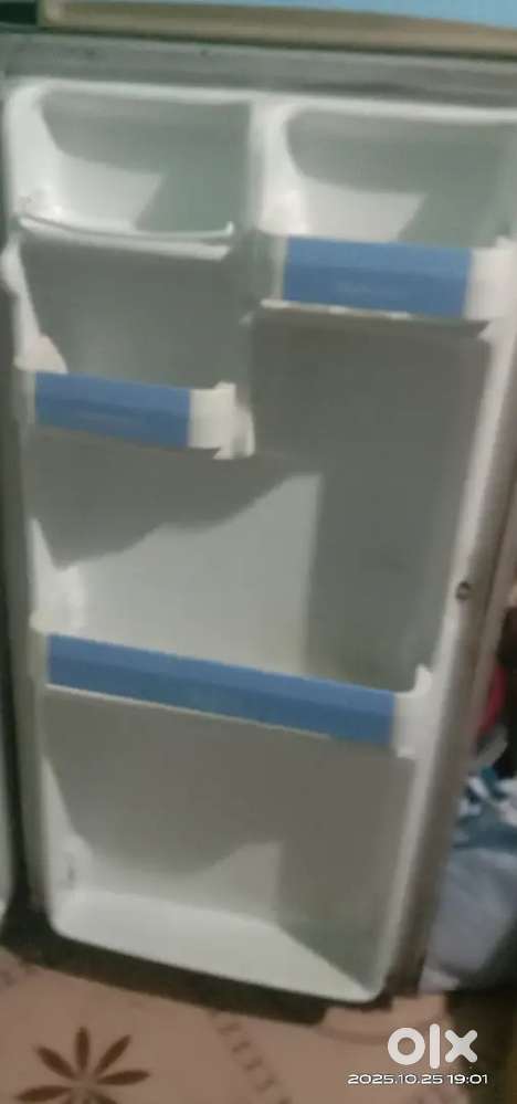 LG fridge.nalla working no fault