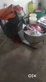 25 Dough maker