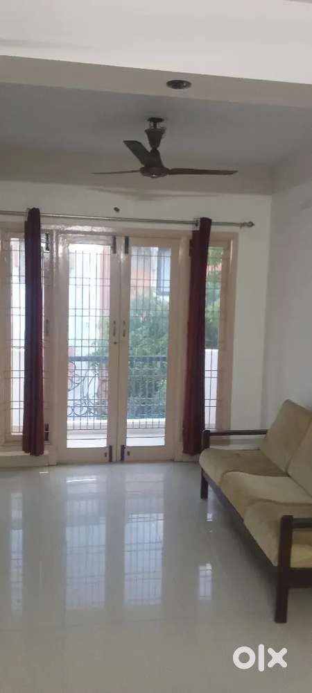 Kilpauk 3 BHK Duplex Furnished Flat Rent