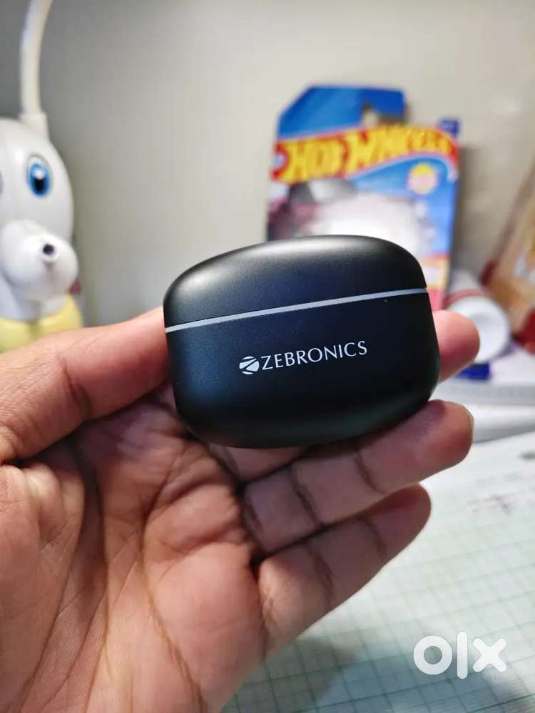 Zebronics 141r earbuds brand new