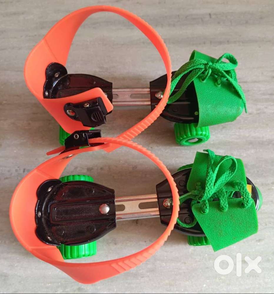 roller skate with safety kit
